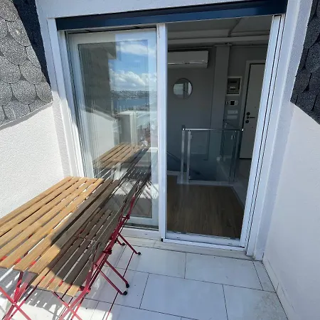 Διαμέρισμα Lovely Sea-View Duplex In The Heart Of Istanbul.