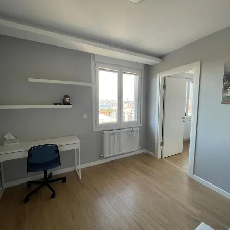 Apartment Lovely Sea-View Duplex In The Heart Of Istanbul. Istanbul